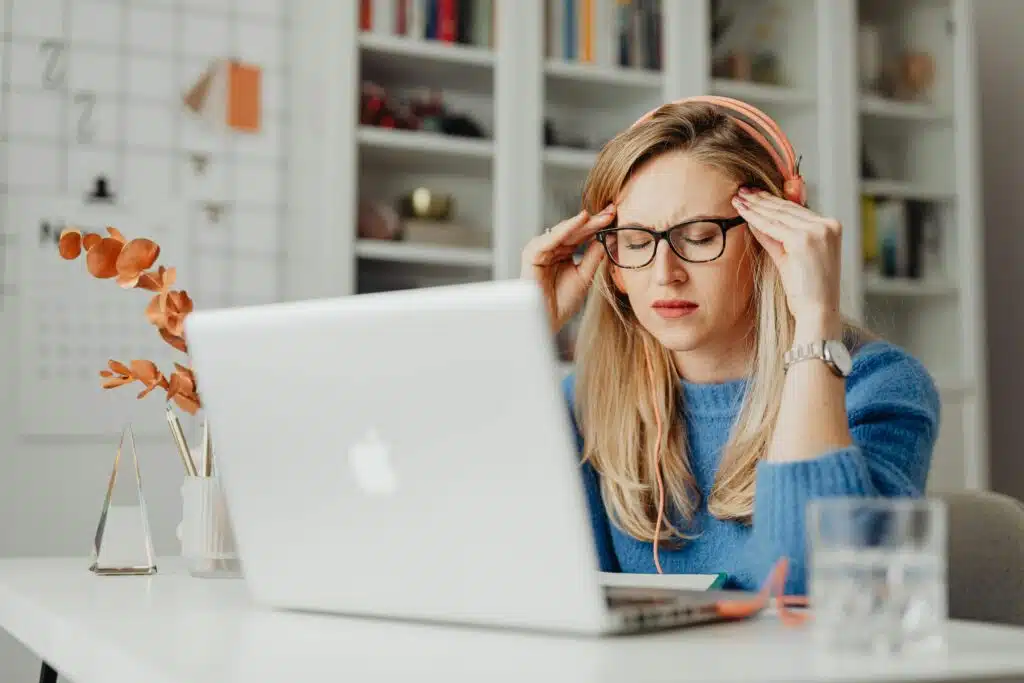 How to Get Rid of a Migraine Headache with Natural Remedies